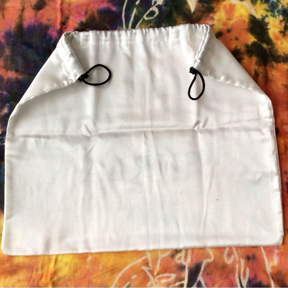 Furla dust bag, white satine - Picture 2 of 3